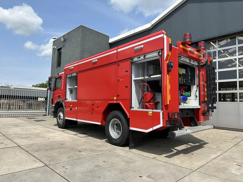 Mercedes-Benz Atego 1725 4×4 Fire Fighting Truck - Carro de bombeiro: foto 5 Mercedes-Benz Atego 1725 4×4 Fire Fighting Truck - Carro de bombeiro: foto 5
