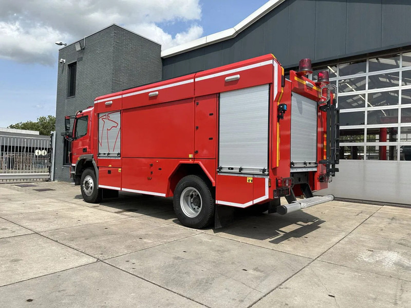 Mercedes-Benz Atego 1725 4×4 Fire Fighting Truck - Carro de bombeiro: foto 4 Mercedes-Benz Atego 1725 4×4 Fire Fighting Truck - Carro de bombeiro: foto 4