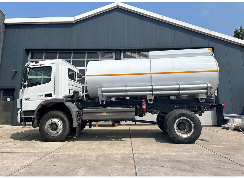 Mercedes-Benz Atego 1725 4×4 Fuel Tank Truck - Caminhão tanque: foto 2 Mercedes-Benz Atego 1725 4×4 Fuel Tank Truck - Caminhão tanque: foto 2