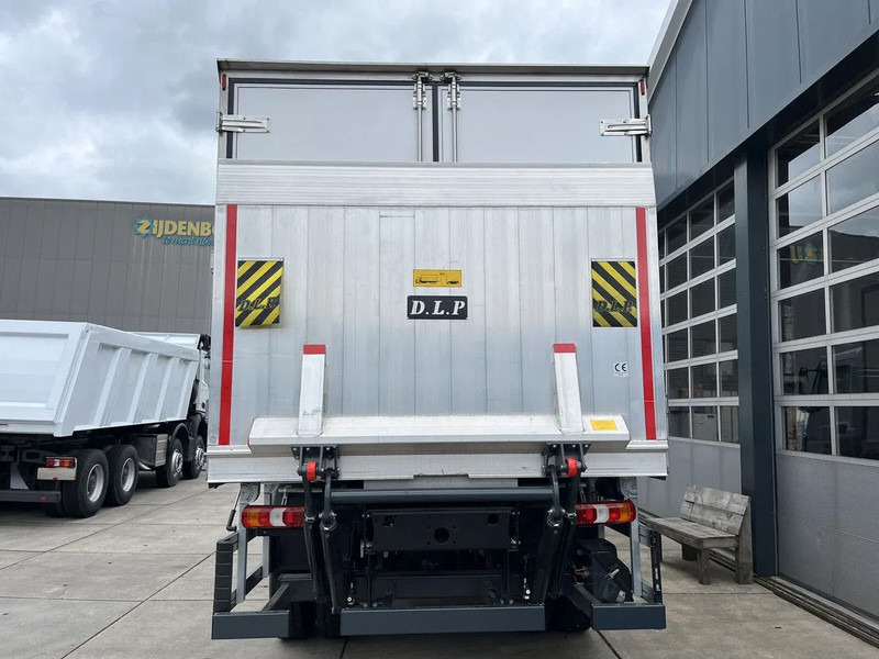 Mercedes-Benz Atego 1725 4x4 Refrigerator Truck (1 unit) - Camião frigorífico: foto 5 Mercedes-Benz Atego 1725 4x4 Refrigerator Truck (1 unit) - Camião frigorífico: foto 5