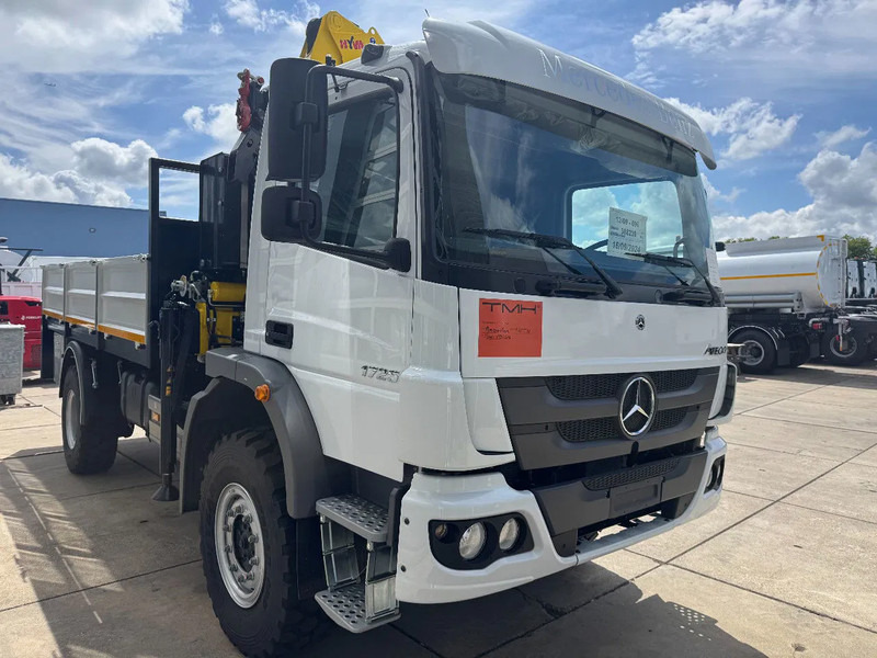 Camião grua novo Mercedes-Benz Atego Atego 1725 4x4 Flatbed with Hyva HB120 Crane: foto 10