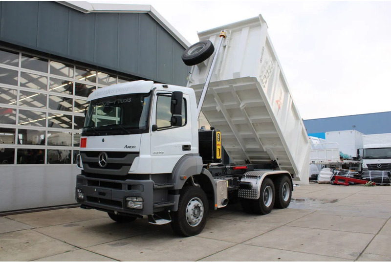Camião basculante novo Mercedes-Benz Axor 3344 K 6x4 Tipper Truck: foto 7