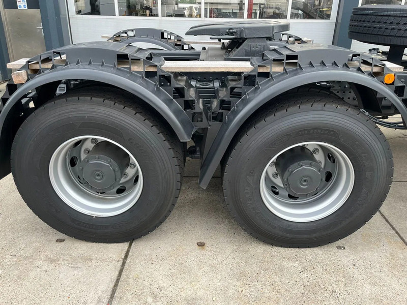 Tractor novo Mercedes-Benz Actros 3340 S 6x4 Tractor Head: foto 11 Tractor novo Mercedes-Benz Actros 3340 S 6x4 Tractor Head: foto 11