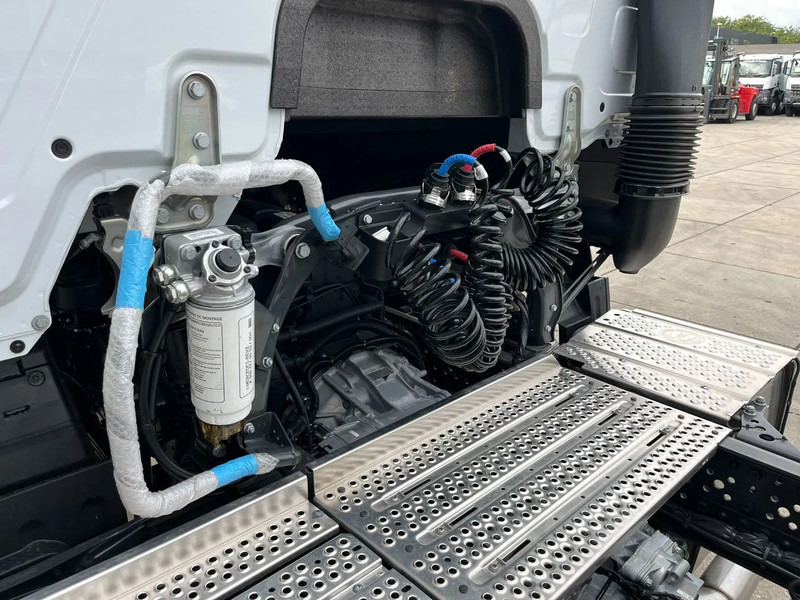 Tractor novo Mercedes-Benz Actros 3340 S 6x4 Tractor Head: foto 13 Tractor novo Mercedes-Benz Actros 3340 S 6x4 Tractor Head: foto 13