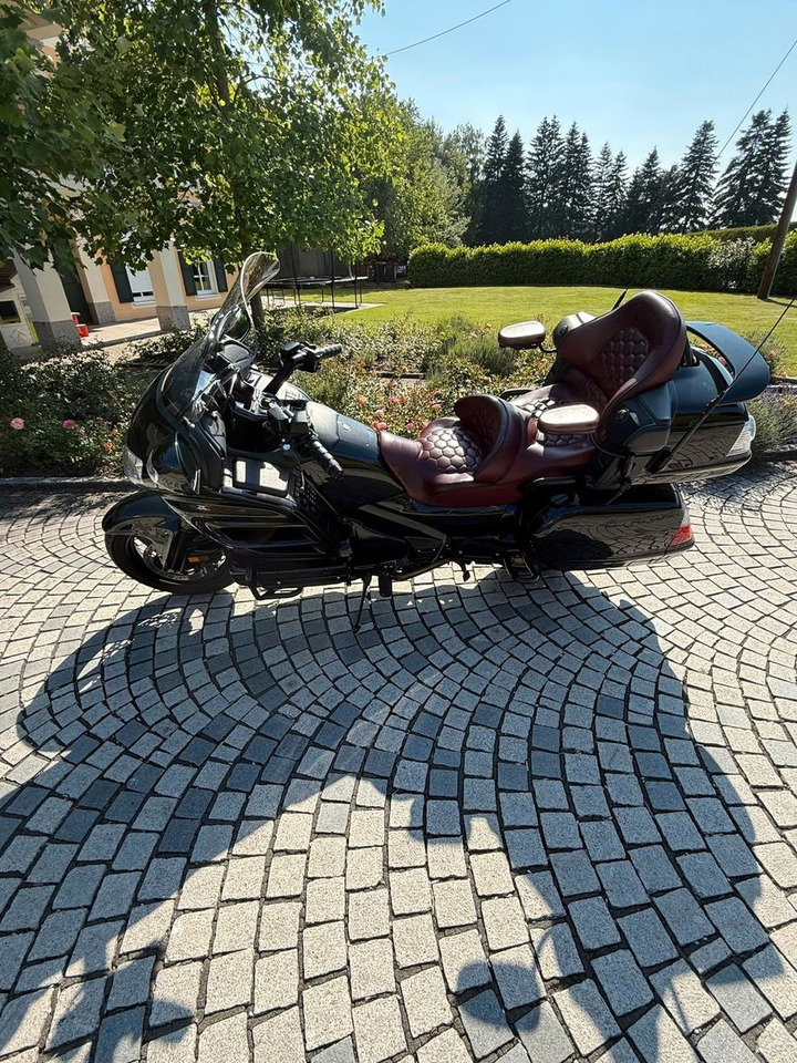 Leasing de  Honda GL1800 SC47*Krossline*Audio*Wilbers*SR Racing Honda GL1800 SC47*Krossline*Audio*Wilbers*SR Racing: foto 7