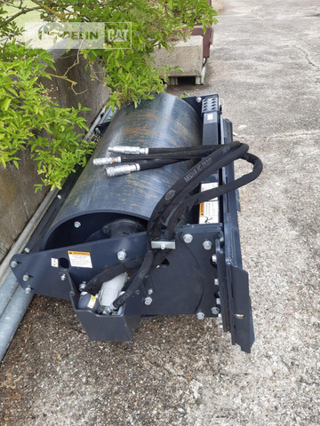 Bobcat Vibrationswalze 48 - Rolo: foto 1 Bobcat Vibrationswalze 48 - Rolo: foto 1