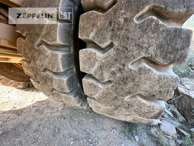 Caminhão fora de estrada Cat 775G: foto 12