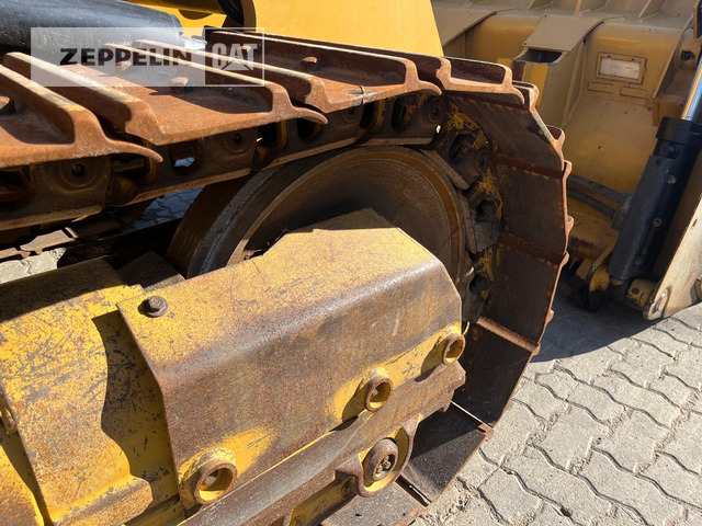 Pá carregadoras de rastos Cat 953D: foto 12