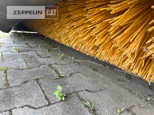 Cat Kehrmaschine BU118 - Vassoura: foto 5 Cat Kehrmaschine BU118 - Vassoura: foto 5