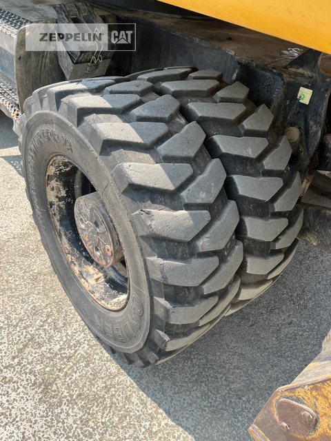 Escavadeira de rodas Cat M318D: foto 11
