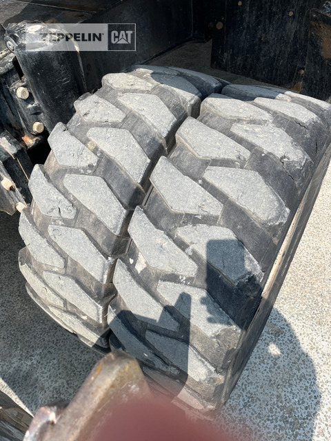 Escavadeira de rodas Cat M318D: foto 10