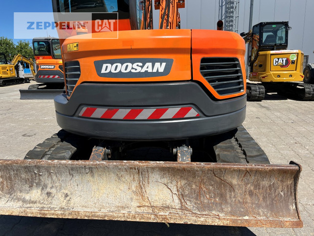 Doosan DX85R-3 - Mini escavadeira: foto 4 Doosan DX85R-3 - Mini escavadeira: foto 4