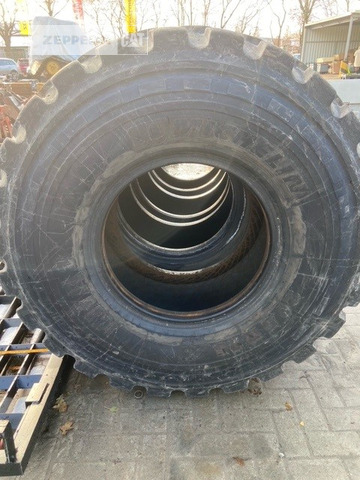 Michelin 4x 20.5R25XHA - Pneu por Máquina de construção: foto 3 Michelin 4x 20.5R25XHA - Pneu por Máquina de construção: foto 3