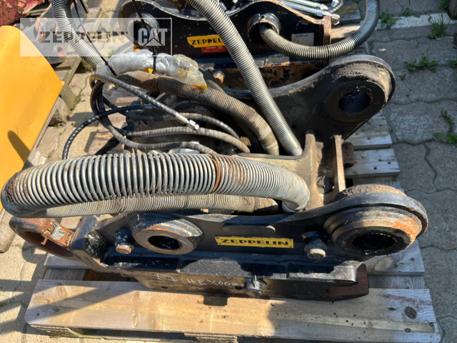 Oil-Quick OQ65 M312-M318F - Acoplamento rápido por Máquina de construção: foto 2 Oil-Quick OQ65 M312-M318F - Acoplamento rápido por Máquina de construção: foto 2