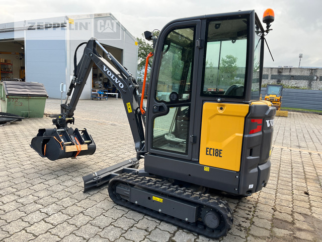 Volvo EC18E - Mini escavadeira: foto 1 Volvo EC18E - Mini escavadeira: foto 1