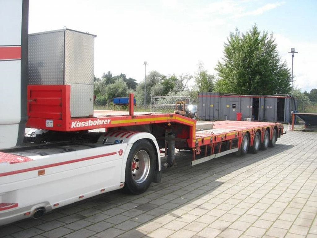 Kässbohrer LB4E EX-1 KK LOWBED Tiefladerauflieger AUSZIEHBA - Semi-reboque baixa: foto 2 Kässbohrer LB4E EX-1 KK LOWBED Tiefladerauflieger AUSZIEHBA - Semi-reboque baixa: foto 2