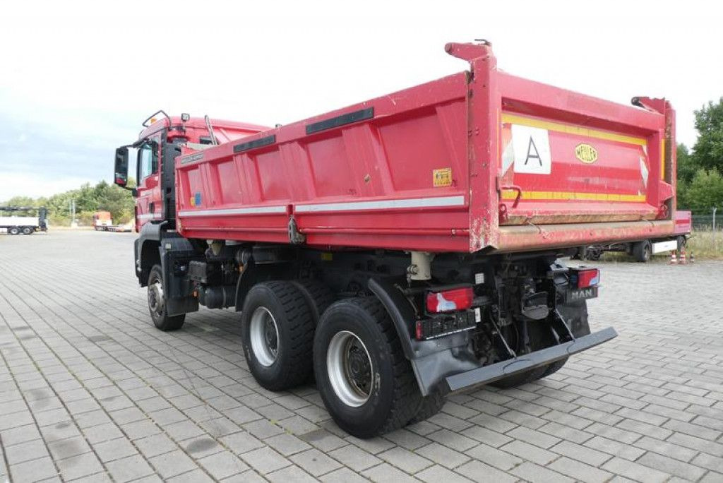 MAN TG-S 26.440 6x6 3-Achs Allradkipper Meiller - Camião basculante: foto 3 MAN TG-S 26.440 6x6 3-Achs Allradkipper Meiller - Camião basculante: foto 3