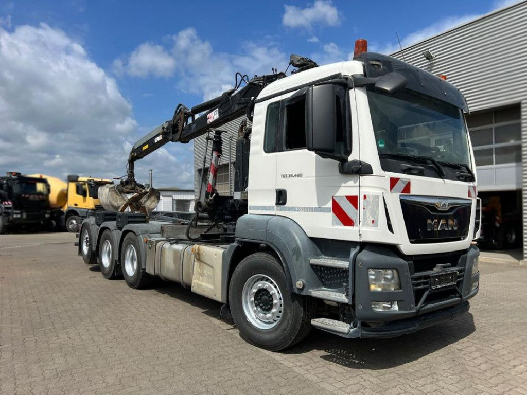 MAN TG-S 35.480 8x4 BL Abrollkipper mit Kran Penz-15 - Camião grua: foto 2 MAN TG-S 35.480 8x4 BL Abrollkipper mit Kran Penz-15 - Camião grua: foto 2