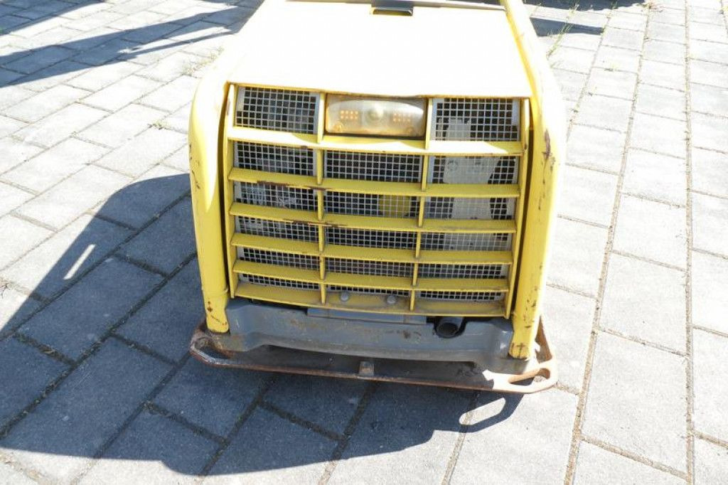 Placas vibratórias Wacker Rüttelplatte DPU 110rLem970 Baumaschine inkl. Fe: foto 6