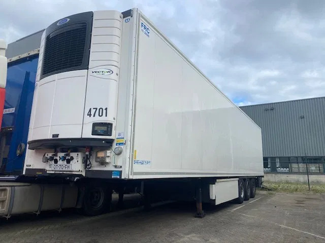 Semi-reboque frigorífico Krone SD koelvries met carrier vector 1950 MT 2 temp en 2 e lading: foto 1