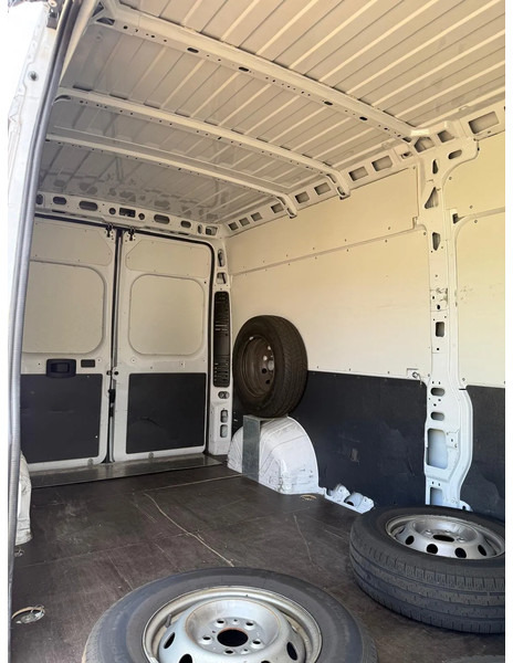 Opel Movano 2.2 diesel lang en hoog met laadklep, motor problemen... - Furgão: foto 5 Opel Movano 2.2 diesel lang en hoog met laadklep, motor problemen... - Furgão: foto 5