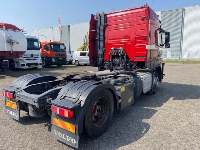 Volvo FM 410 trekker euro 6 met pto compressor - Tractor: foto 5 Volvo FM 410 trekker euro 6 met pto compressor - Tractor: foto 5