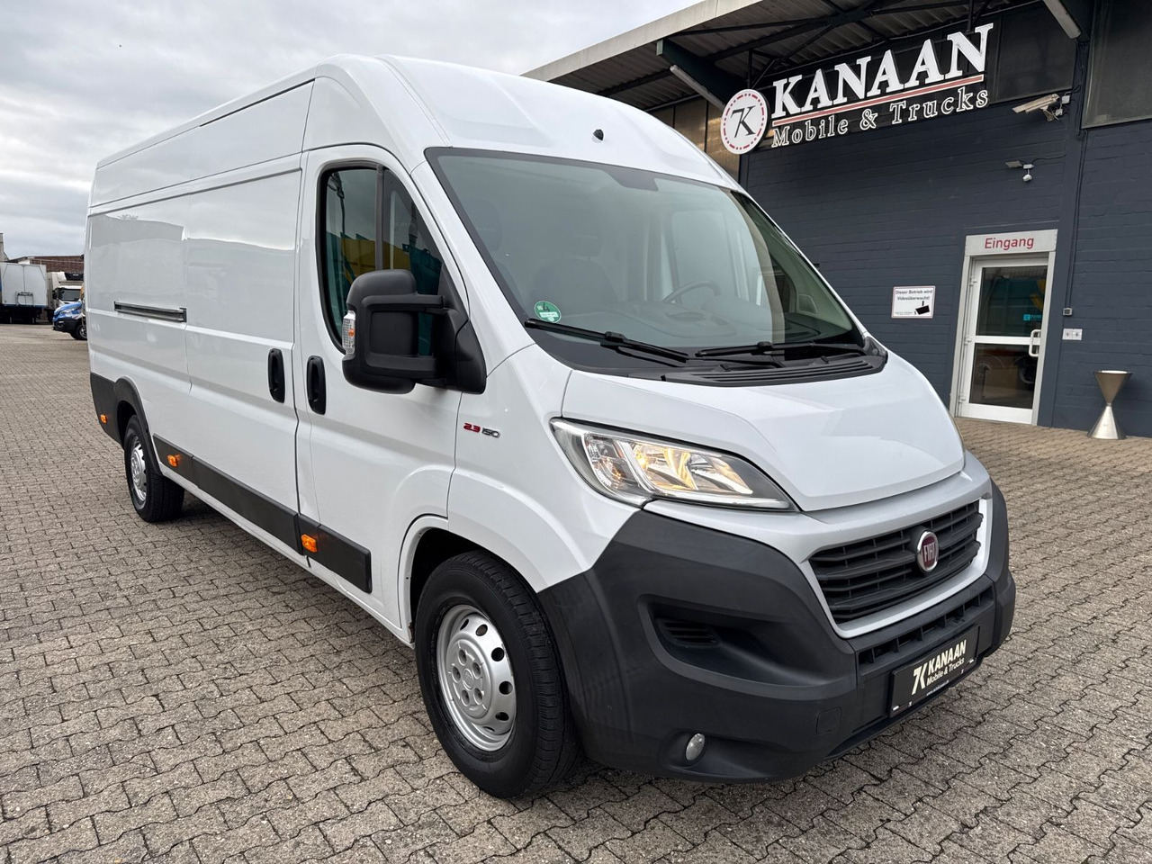 Fiat Ducato 2.3 Maxi Kasten 35 150 L5H2 RS: 4035 - Furgão: foto 1 Fiat Ducato 2.3 Maxi Kasten 35 150 L5H2 RS: 4035 - Furgão: foto 1