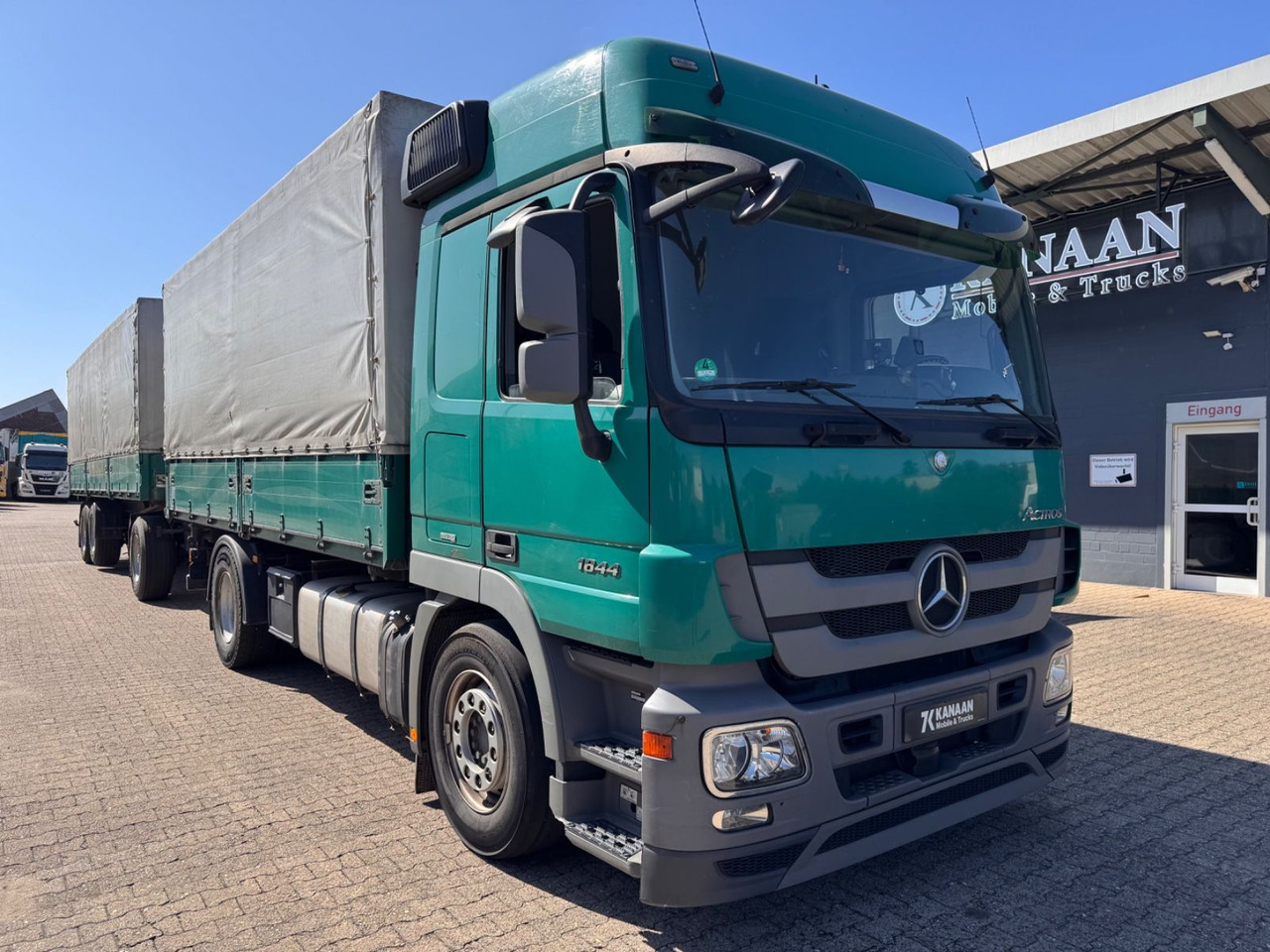Mercedes-Benz 1844 Actros MP3 3-SeitenKipper Getreide Pritsche - Camião basculante: foto 2 Mercedes-Benz 1844 Actros MP3 3-SeitenKipper Getreide Pritsche - Camião basculante: foto 2