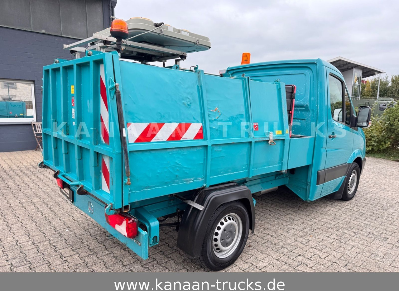 Mercedes-Benz 313 CDI Sprinter II Bertsche Müllwagen Tafel - Caminhão de lixo: foto 5 Mercedes-Benz 313 CDI Sprinter II Bertsche Müllwagen Tafel - Caminhão de lixo: foto 5