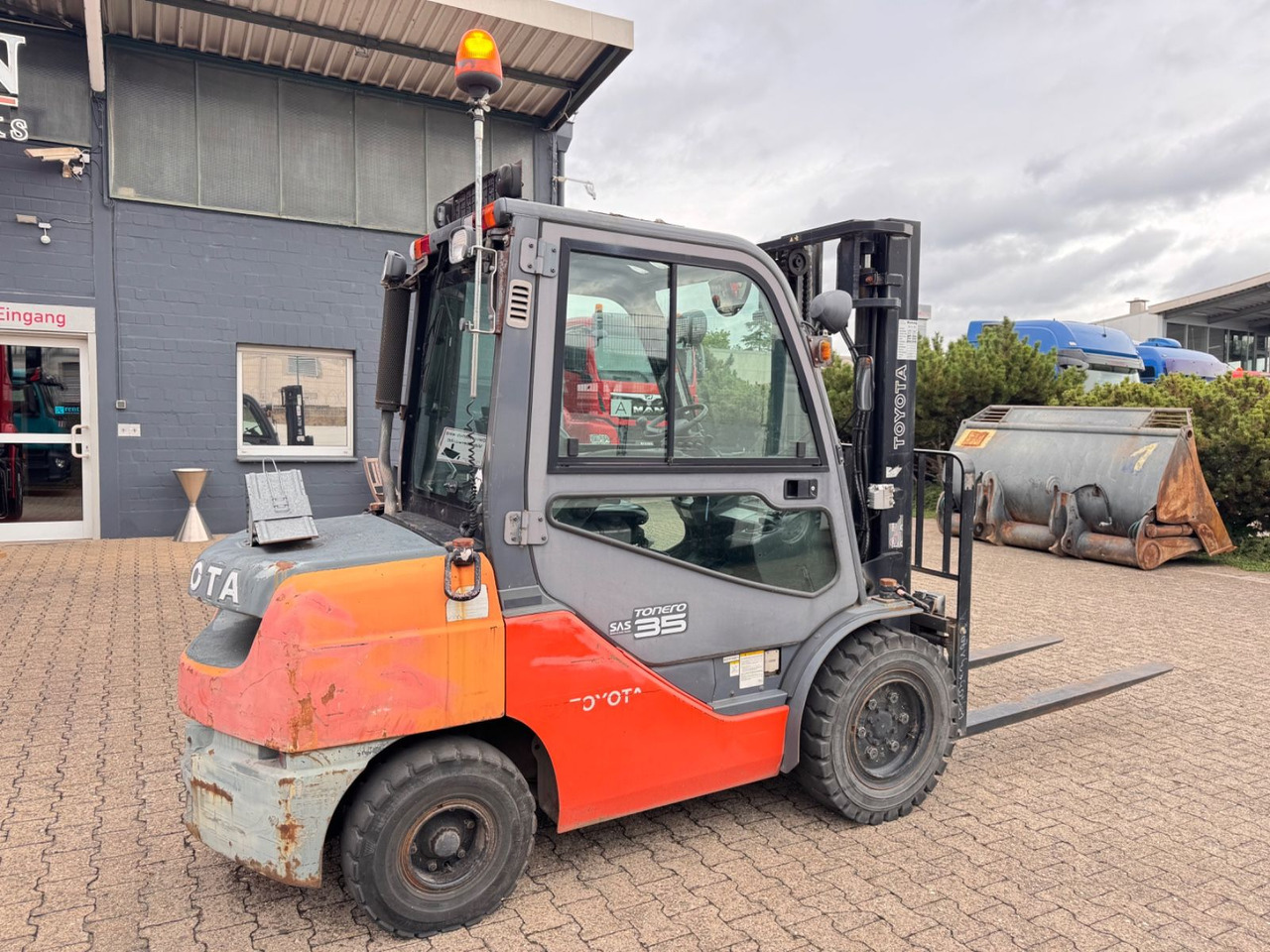 Toyota Tonero 35 Diesel Stapler 3.274h Sideshift - Empilhadeira a diesel: foto 5 Toyota Tonero 35 Diesel Stapler 3.274h Sideshift - Empilhadeira a diesel: foto 5