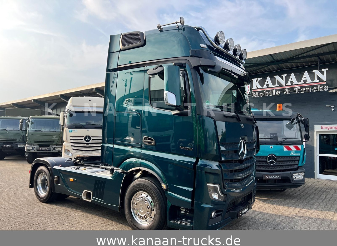 Mercedes-Benz 1858 LS Actros 5 GigaSpace leder Xenon 1860 1863 - Tractor: foto 1 Mercedes-Benz 1858 LS Actros 5 GigaSpace leder Xenon 1860 1863 - Tractor: foto 1