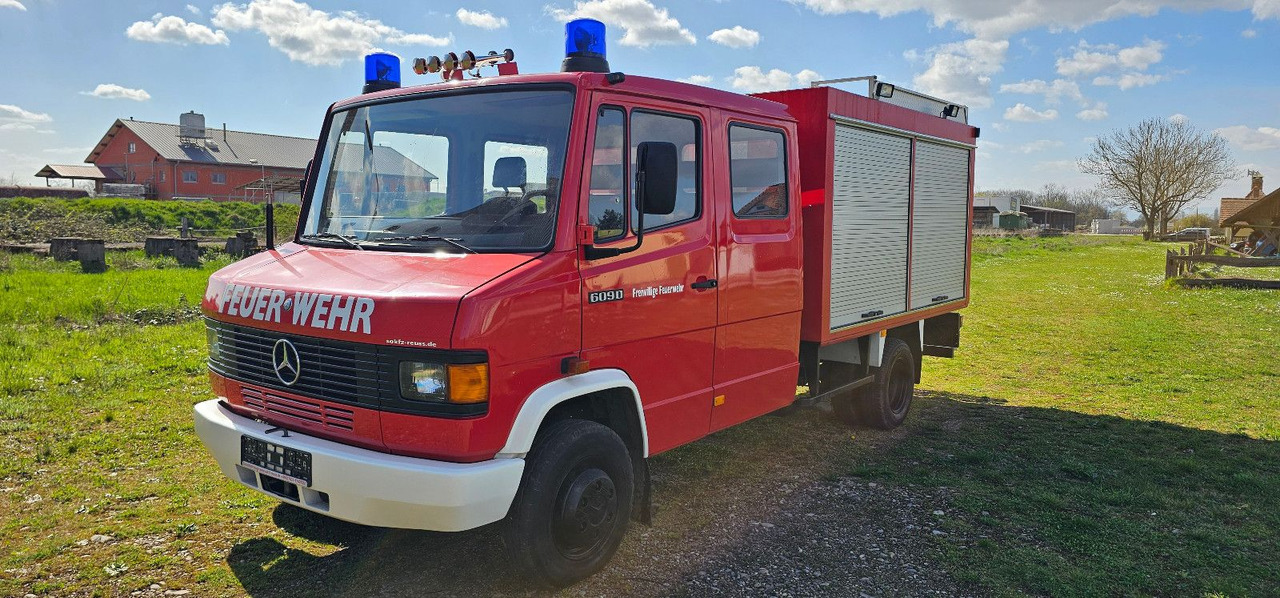 Mercedes-Benz Feuerwehr 609 105km/h Oldtimer Campervan - Carro de bombeiro: foto 2 Mercedes-Benz Feuerwehr 609 105km/h Oldtimer Campervan - Carro de bombeiro: foto 2