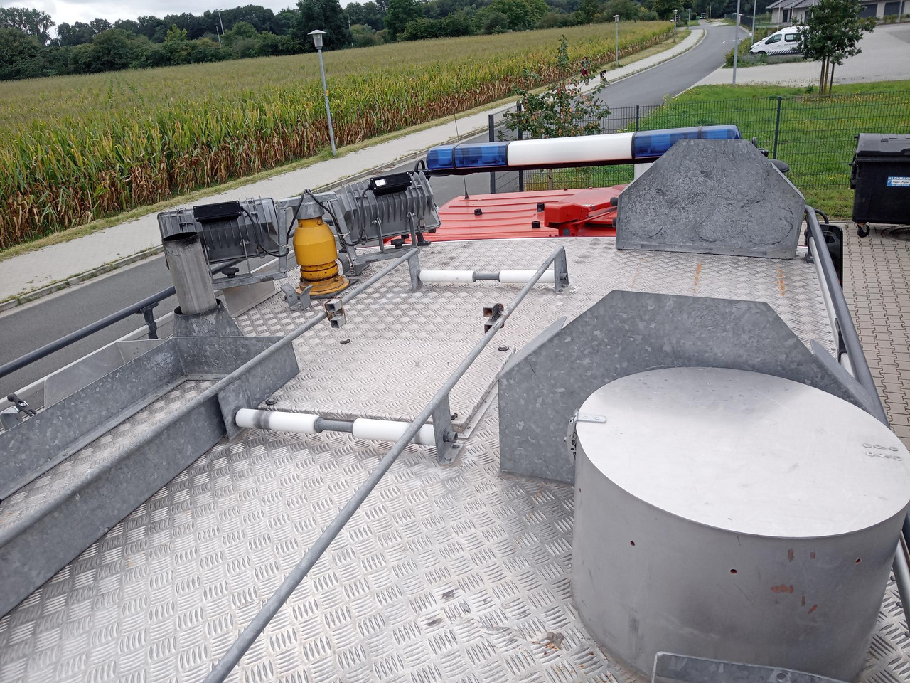 Carro de bombeiro Mercedes Benz Unimog U1300L Unimog Firetruck: foto 14