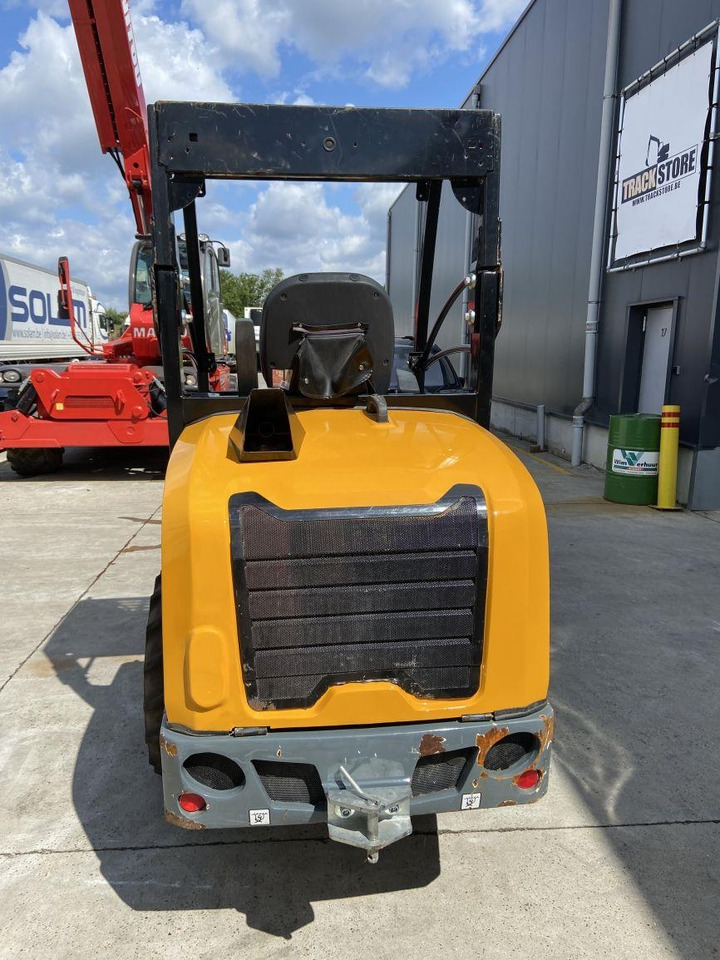 GiANT G2700 Xtra HD (6436) - Carregadora articulada: foto 5 GiANT G2700 Xtra HD (6436) - Carregadora articulada: foto 5