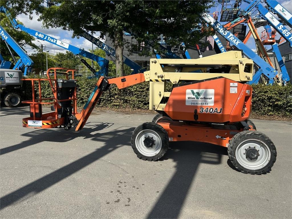 JLG 340AJ (4566) - Plataforma articulada: foto 2 JLG 340AJ (4566) - Plataforma articulada: foto 2