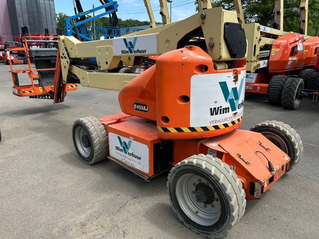 JLG E 450 AJ - Plataforma articulada: foto 2 JLG E 450 AJ - Plataforma articulada: foto 2