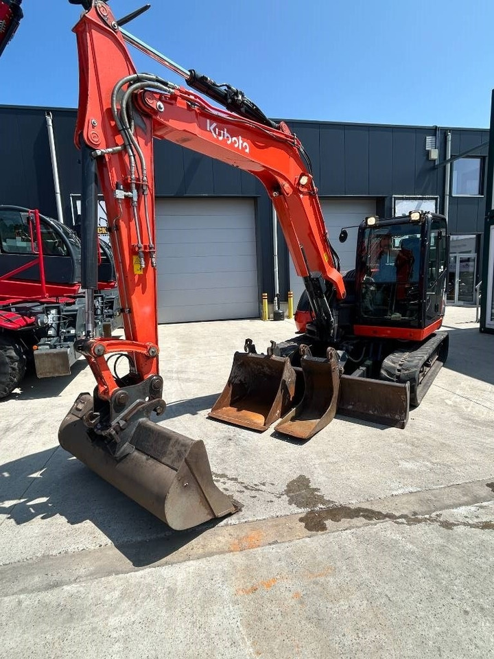 Kubota KX 080-4 - Mini escavadeira: foto 3 Kubota KX 080-4 - Mini escavadeira: foto 3