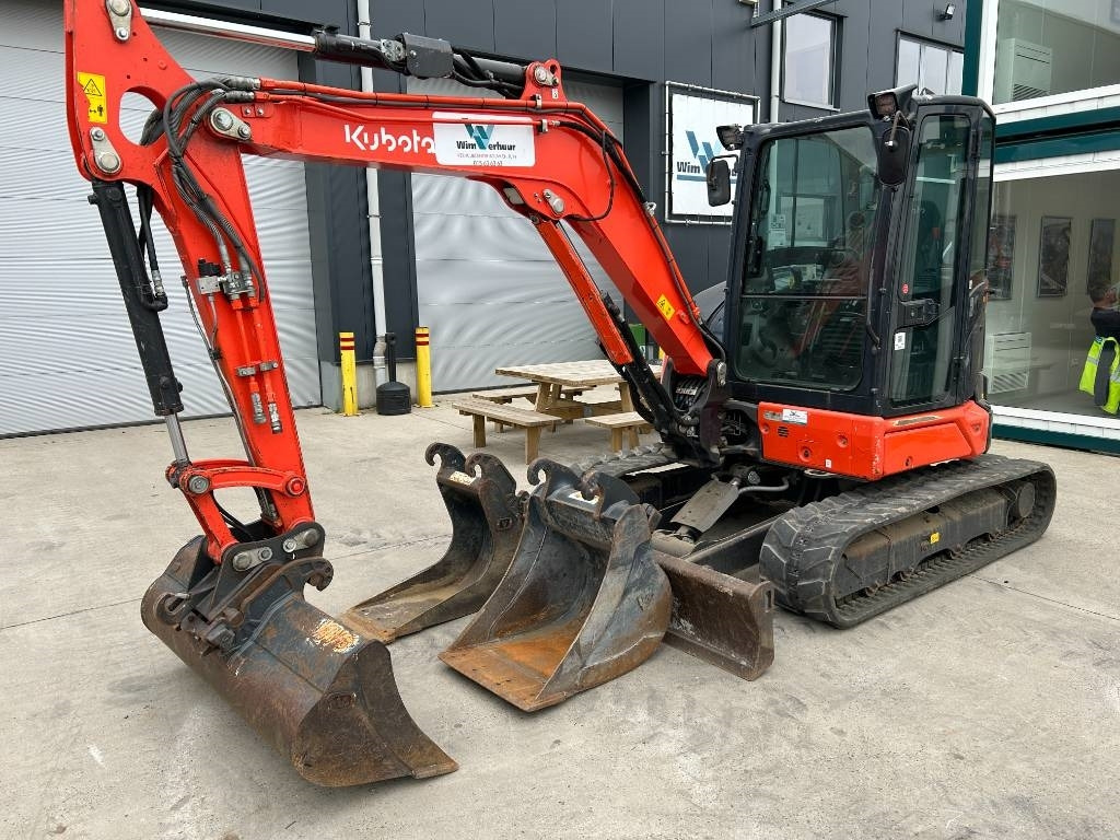 Kubota U 50 - Mini escavadeira: foto 2 Kubota U 50 - Mini escavadeira: foto 2