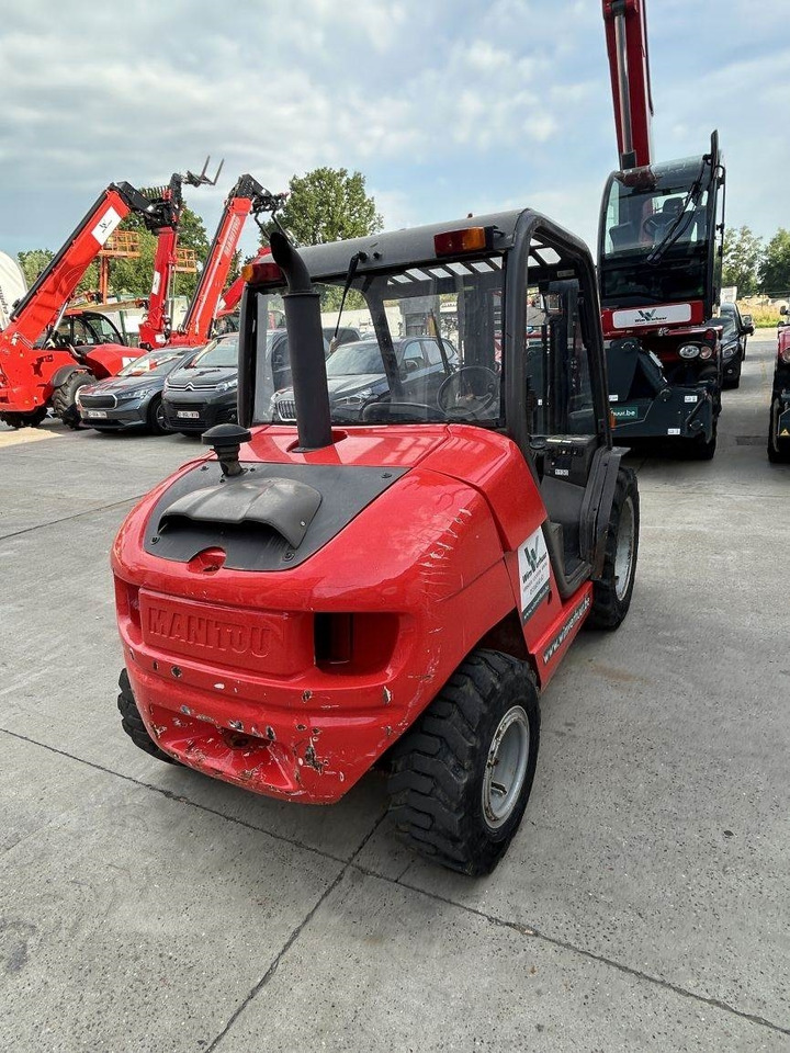 Manitou MH25-4 - Empilhador todo-o-terreno: foto 5 Manitou MH25-4 - Empilhador todo-o-terreno: foto 5