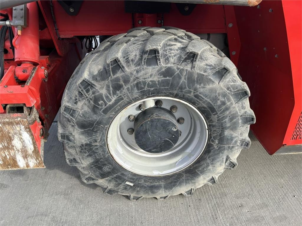 Manitou MRT2540+ Privilege ST4 (1636)  - Empilhador telescópico: foto 5 Manitou MRT2540+ Privilege ST4 (1636)  - Empilhador telescópico: foto 5