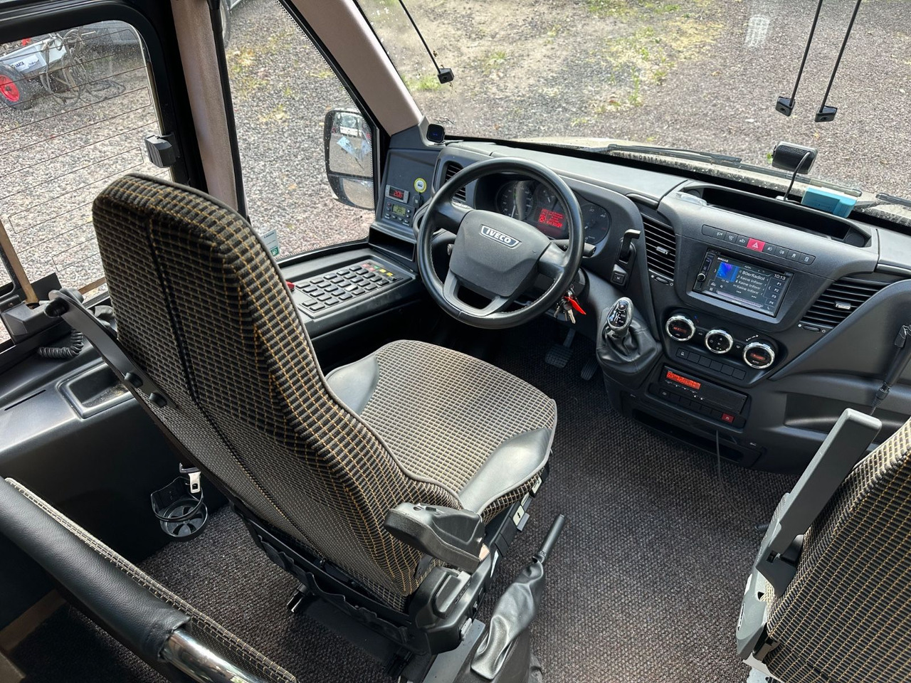 Iveco First Rosero-P (82 tkm*29 Sitze) Rapido O818 - Minibus, Furgão de passageiros: foto 4 Iveco First Rosero-P (82 tkm*29 Sitze) Rapido O818 - Minibus, Furgão de passageiros: foto 4