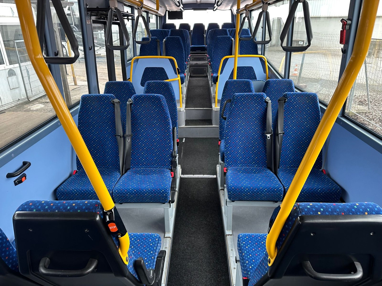 Iveco Irisbus Crossway LE SFR 162 *AC*100 km/h*Schalt Iveco Irisbus Crossway LE SFR 162 *AC*100 km/h*Schalt - Ônibus urbano: foto 5 Iveco Irisbus Crossway LE SFR 162 *AC*100 km/h*Schalt Iveco Irisbus Crossway LE SFR 162 *AC*100 km/h*Schalt - Ônibus urbano: foto 5