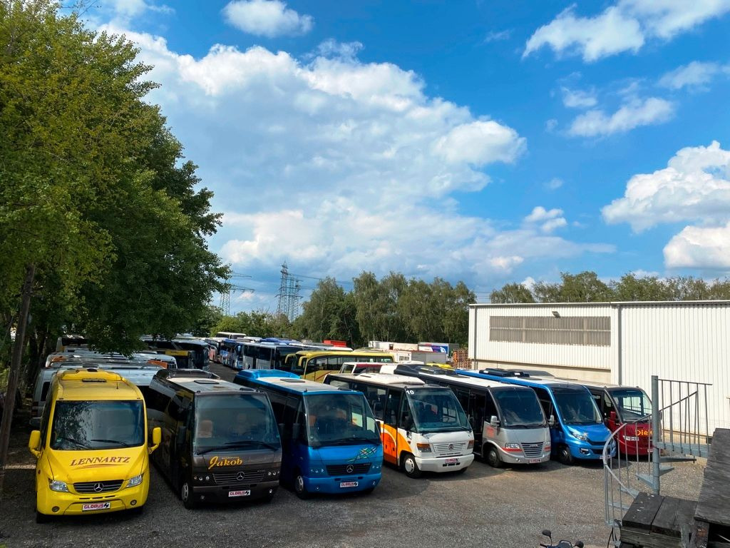 Iveco RAPIDO (Garantie 06.2027*30 Sitze) Rosero - Minibus, Furgão de passageiros: foto 3 Iveco RAPIDO (Garantie 06.2027*30 Sitze) Rosero - Minibus, Furgão de passageiros: foto 3