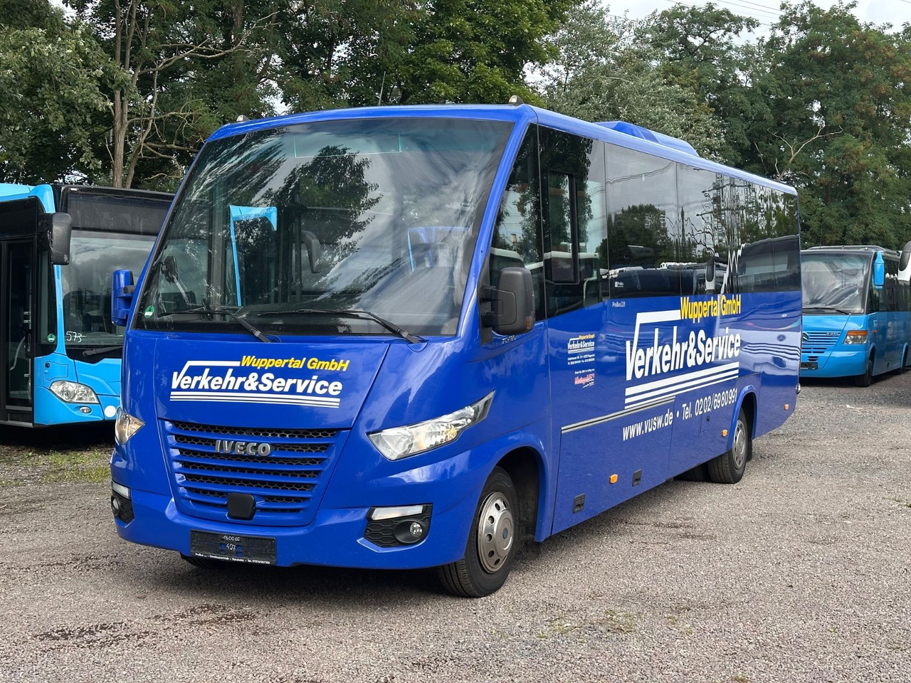 Iveco Rapido 70C18 (wenig Km*7.2t*33 Sitze) Rosero - Minibus, Furgão de passageiros: foto 2 Iveco Rapido 70C18 (wenig Km*7.2t*33 Sitze) Rosero - Minibus, Furgão de passageiros: foto 2