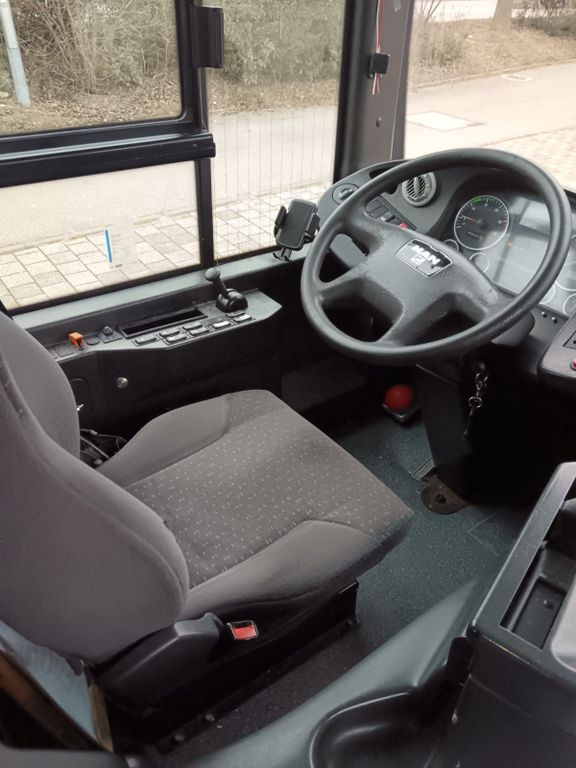 MAN A 23 Lion´s City G (EEV*Klima*TÜV 06/25) MAN A 23 Lion´s City G (EEV*Klima*TÜV 06/25) - Autocarro articulado: foto 4 MAN A 23 Lion´s City G (EEV*Klima*TÜV 06/25) MAN A 23 Lion´s City G (EEV*Klima*TÜV 06/25) - Autocarro articulado: foto 4