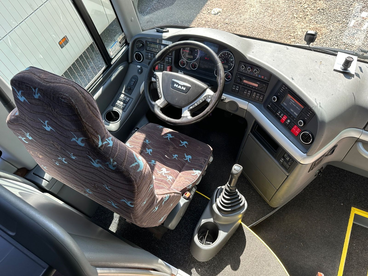 MAN R08 Lions Coach L (60 Sitze*Schalt) - Autocarro: foto 5 MAN R08 Lions Coach L (60 Sitze*Schalt) - Autocarro: foto 5