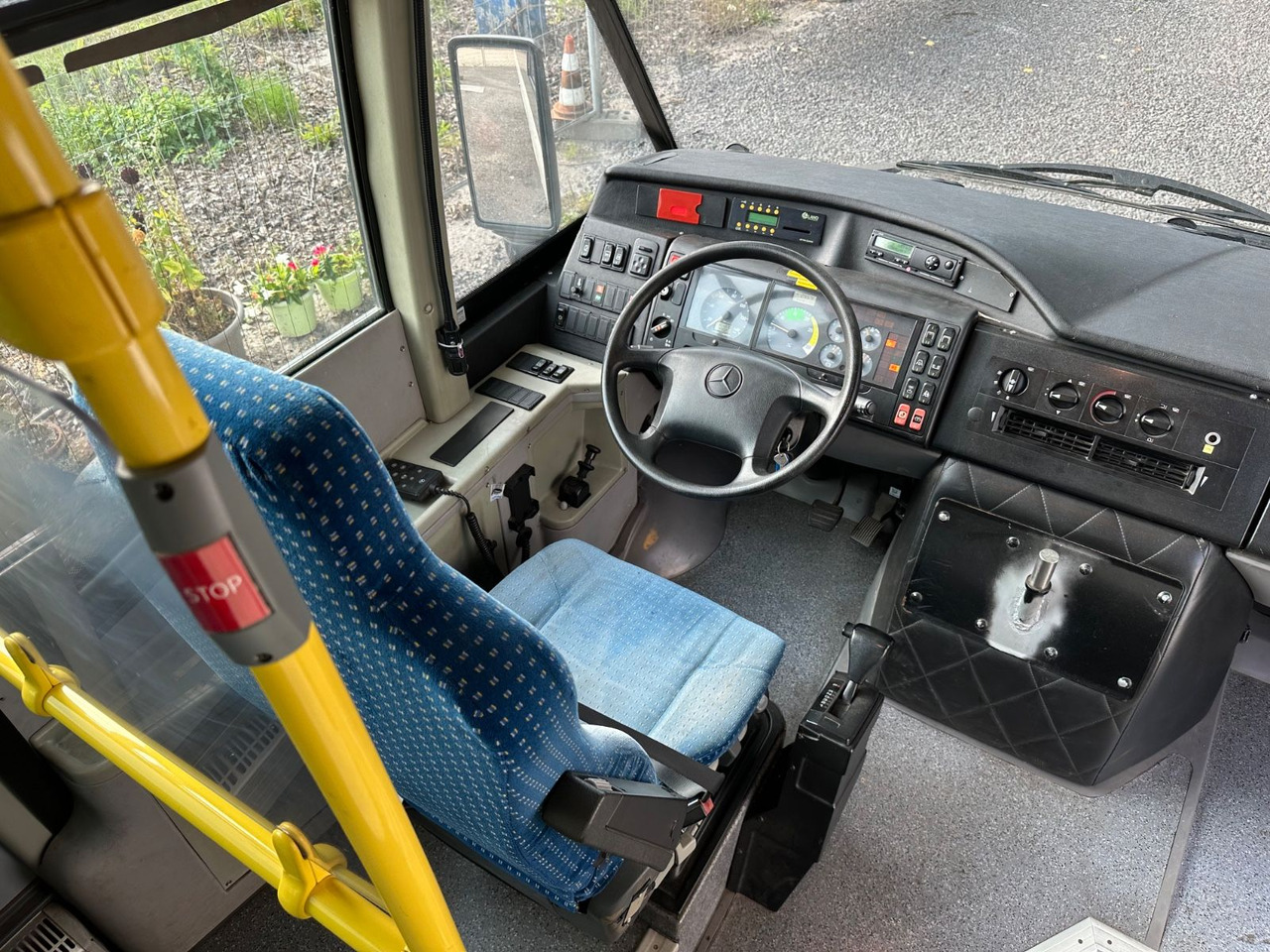 Mercedes-Benz O818 D TeamstarCity (AC*wenig km*Euro 5) Rapido - Minibus, Furgão de passageiros: foto 4 Mercedes-Benz O818 D TeamstarCity (AC*wenig km*Euro 5) Rapido - Minibus, Furgão de passageiros: foto 4