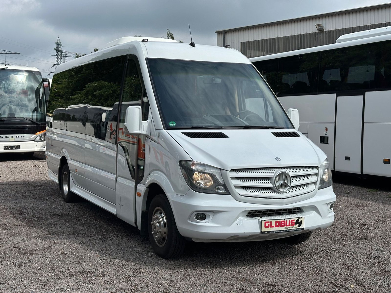 Mercedes-Benz Sprinter 519 CDi (Retarder*Klimaanlage*Reise) - Minibus, Furgão de passageiros: foto 1 Mercedes-Benz Sprinter 519 CDi (Retarder*Klimaanlage*Reise) - Minibus, Furgão de passageiros: foto 1