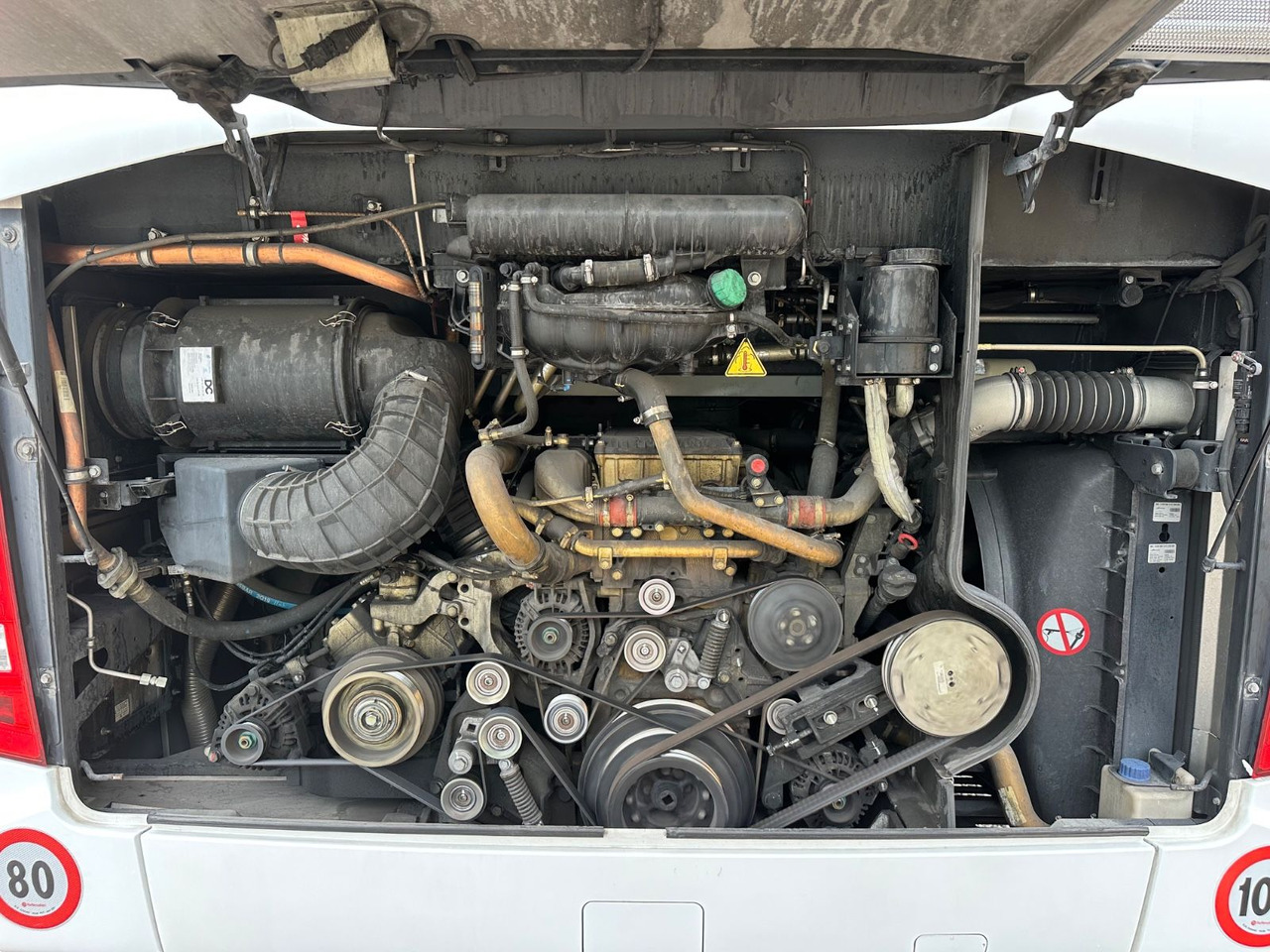 Mercedes-Benz Tourismo E 16 RHD-M/2A (wenig Km*TOP*61 Sitze) - Autocarro: foto 4 Mercedes-Benz Tourismo E 16 RHD-M/2A (wenig Km*TOP*61 Sitze) - Autocarro: foto 4