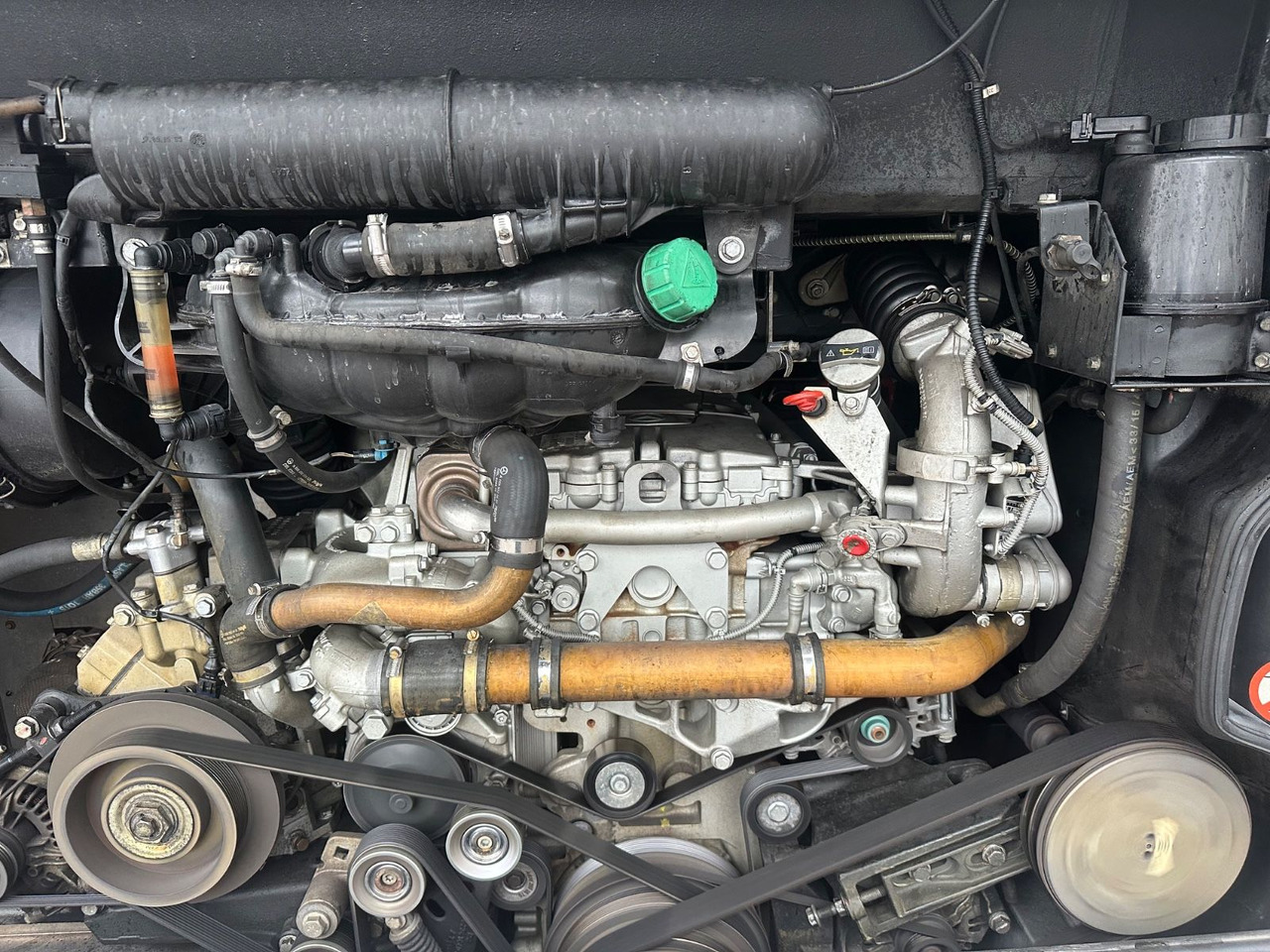 Setra S 415 UL GT (Euro6*DE*TOP) - Ônibus suburbano: foto 4 Setra S 415 UL GT (Euro6*DE*TOP) - Ônibus suburbano: foto 4